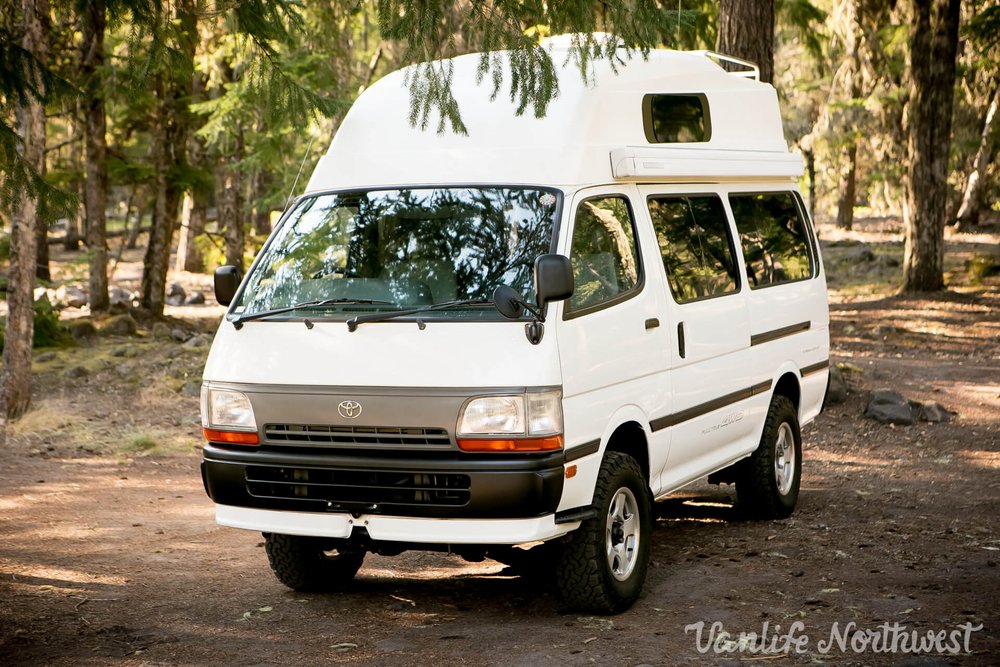 1996-toyota-hiace-hitop-camper-for-sale-06