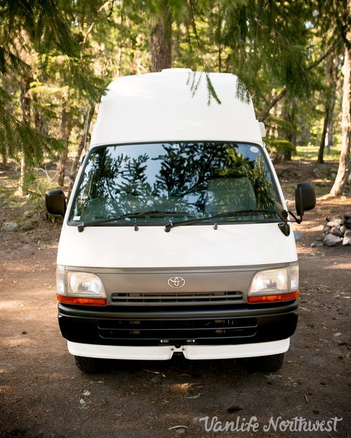 1996-toyota-hiace-hitop-camper-for-sale-10