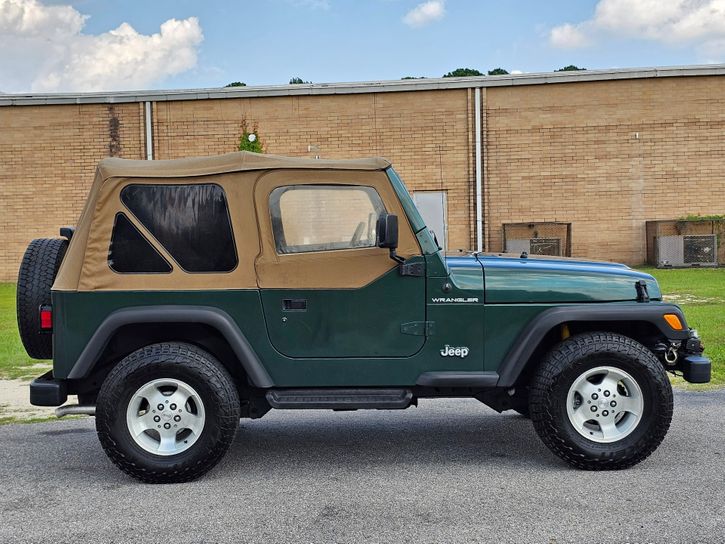 2000-jeep-wrangler-se-for-sale-04