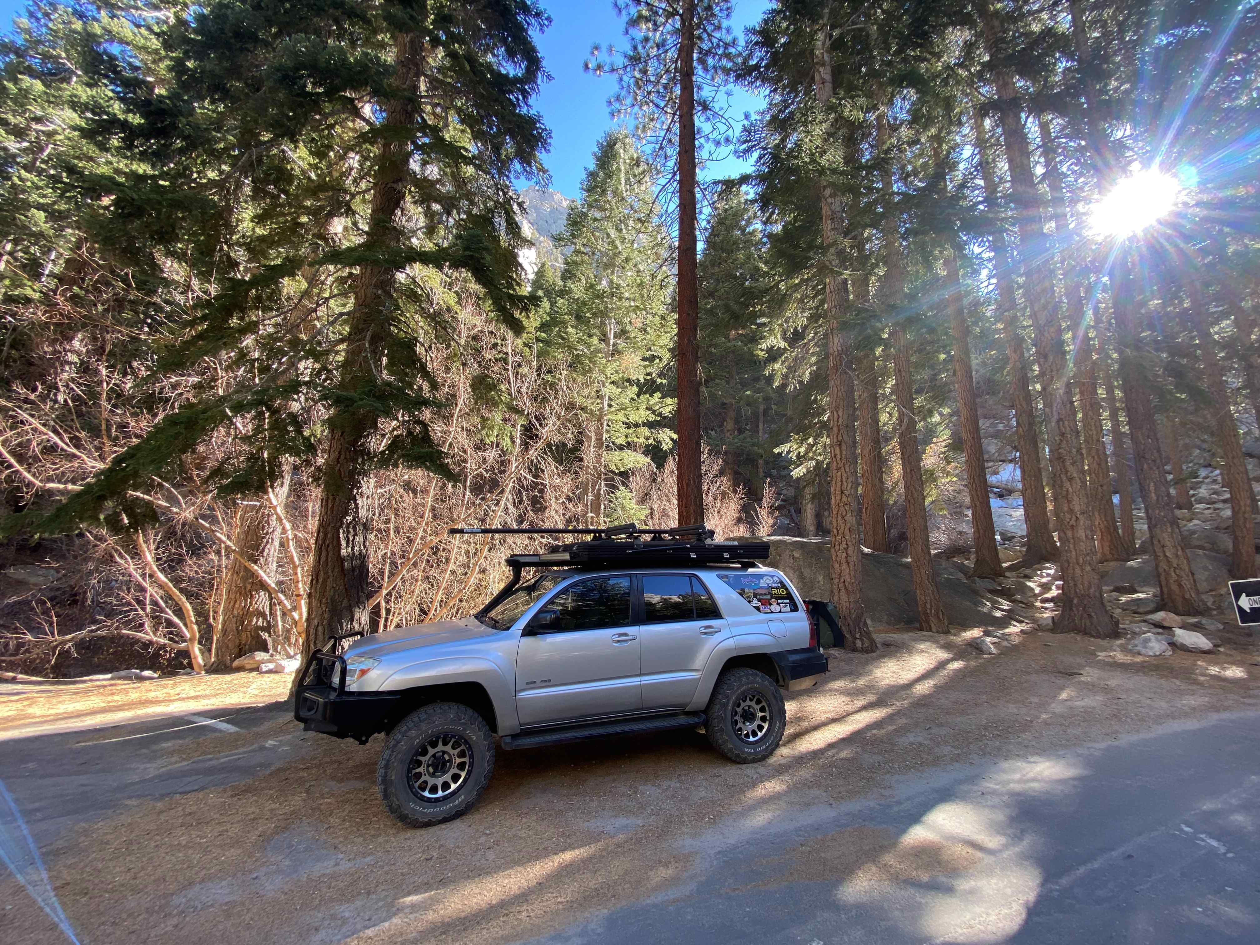 2004-Toyota-4Runner-SR5-4x4-for-sale-02