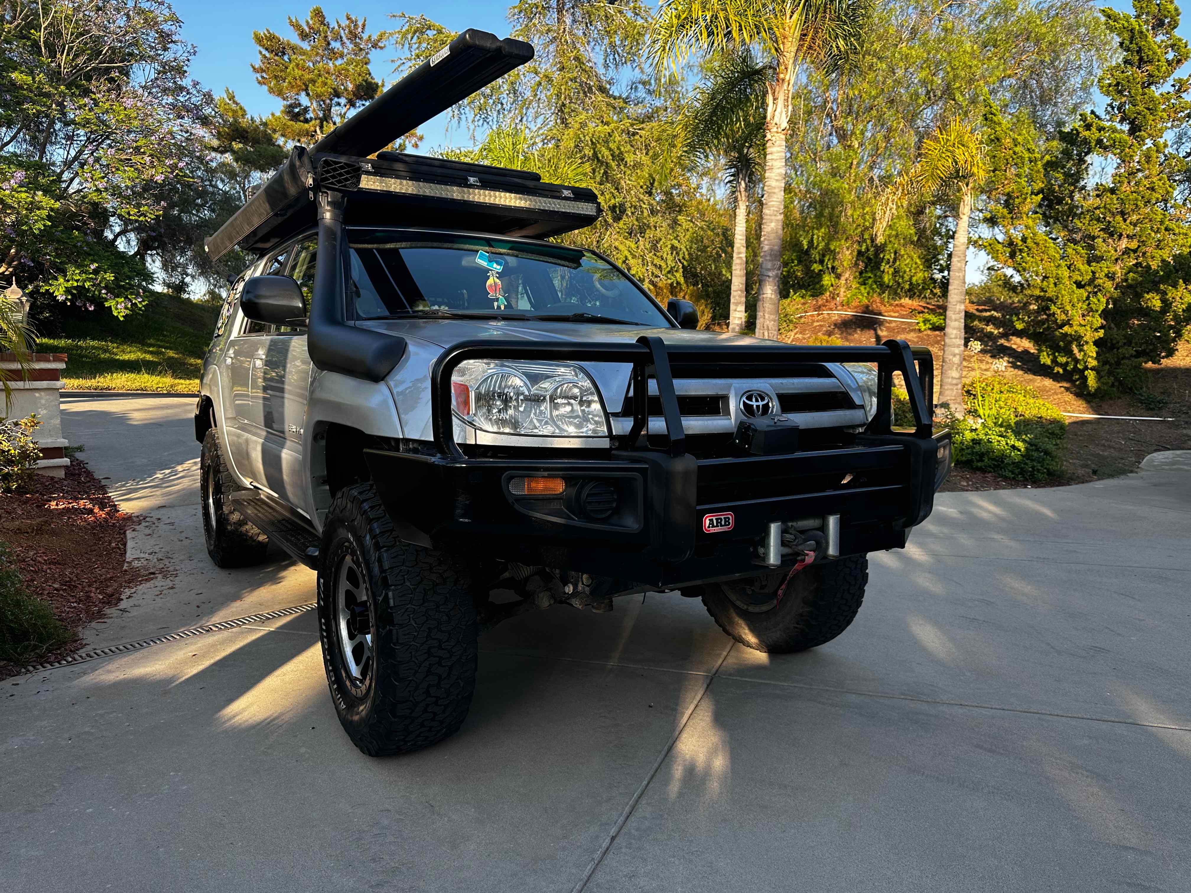 2004-Toyota-4Runner-SR5-4x4-for-sale-06