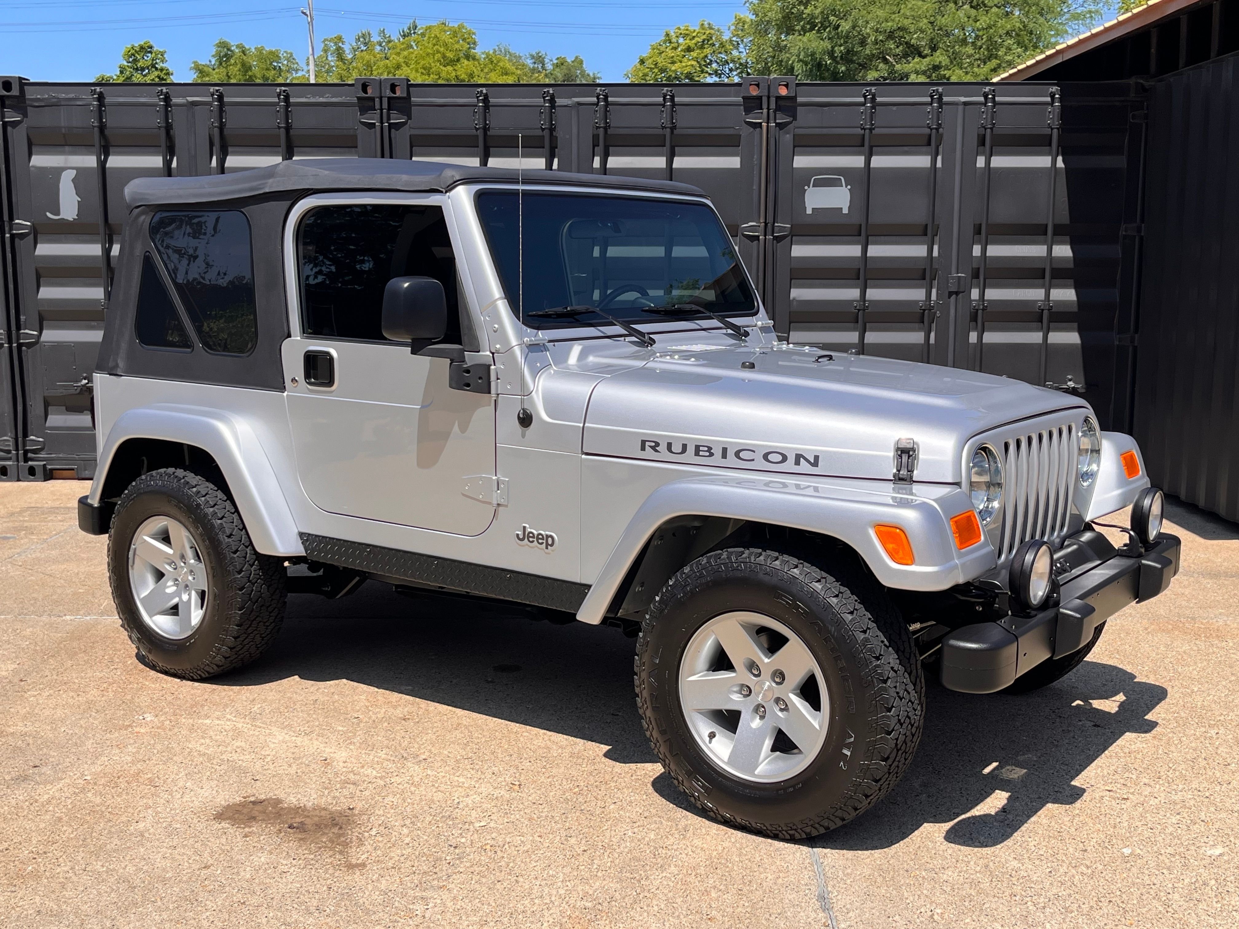 2005-jeep-wrangler-rubicon-for-sale-07