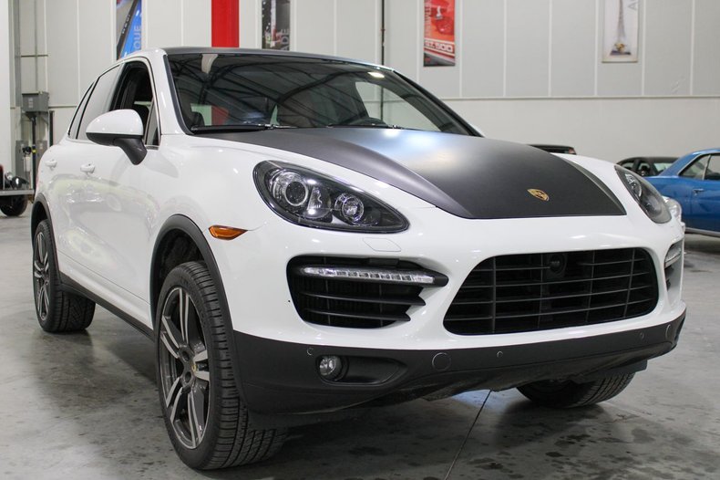 2013-porsche-cayenne-turbo-for-sale-06