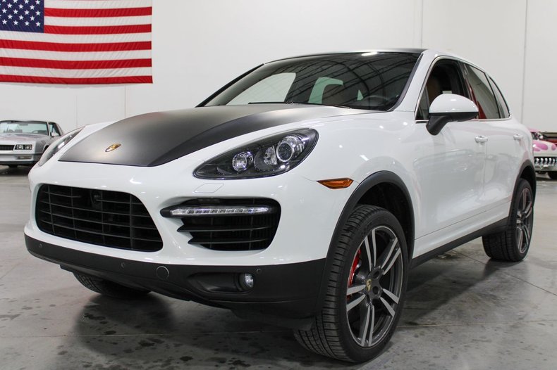 2013-porsche-cayenne-turbo-for-sale-15