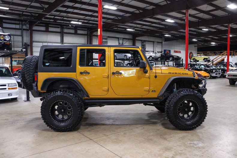 2014-jeep-wrangler-unlimited-rubicon-for-sale-06