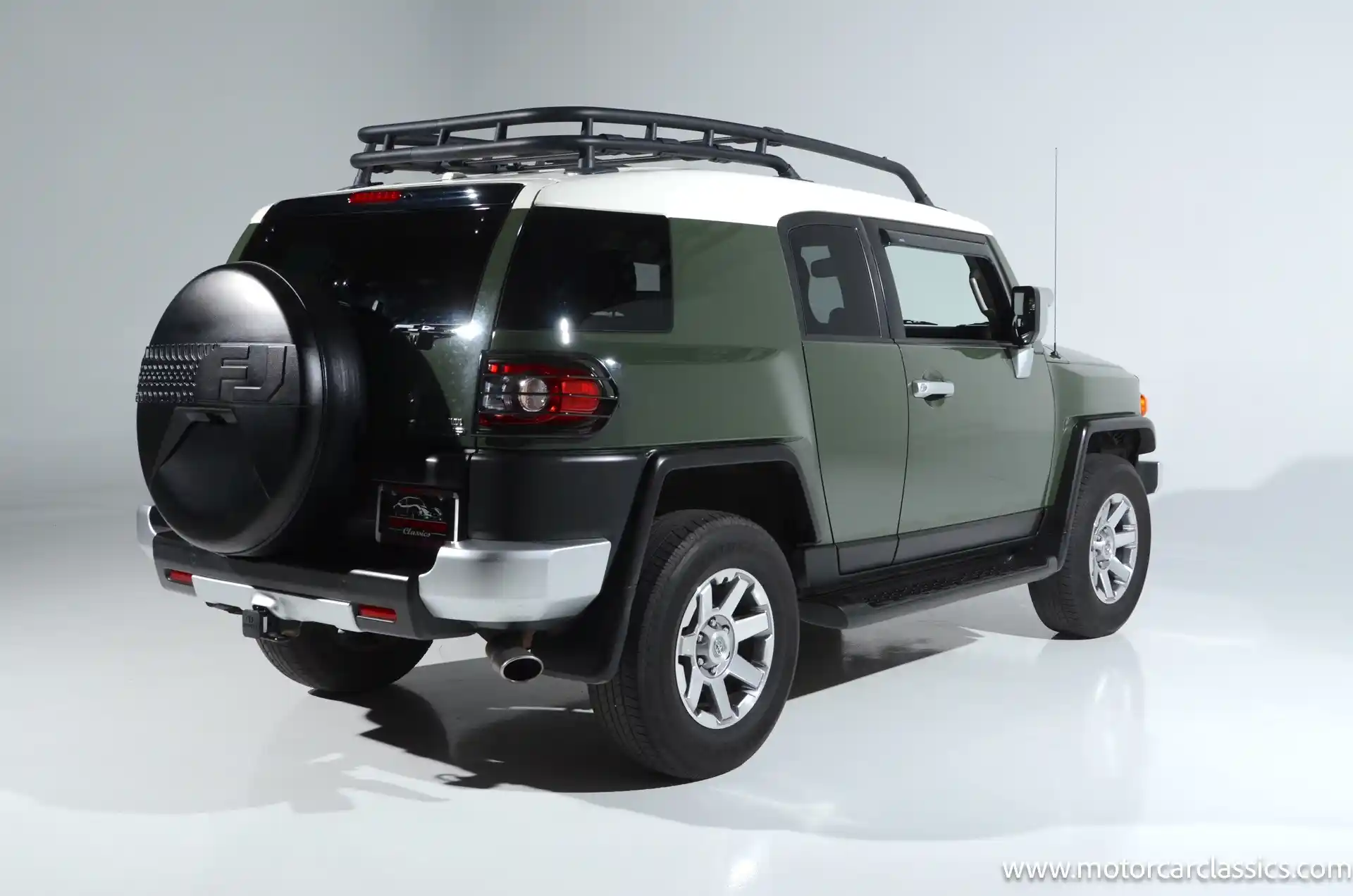 2014-toyota-fj-cruiser-for-sale-05