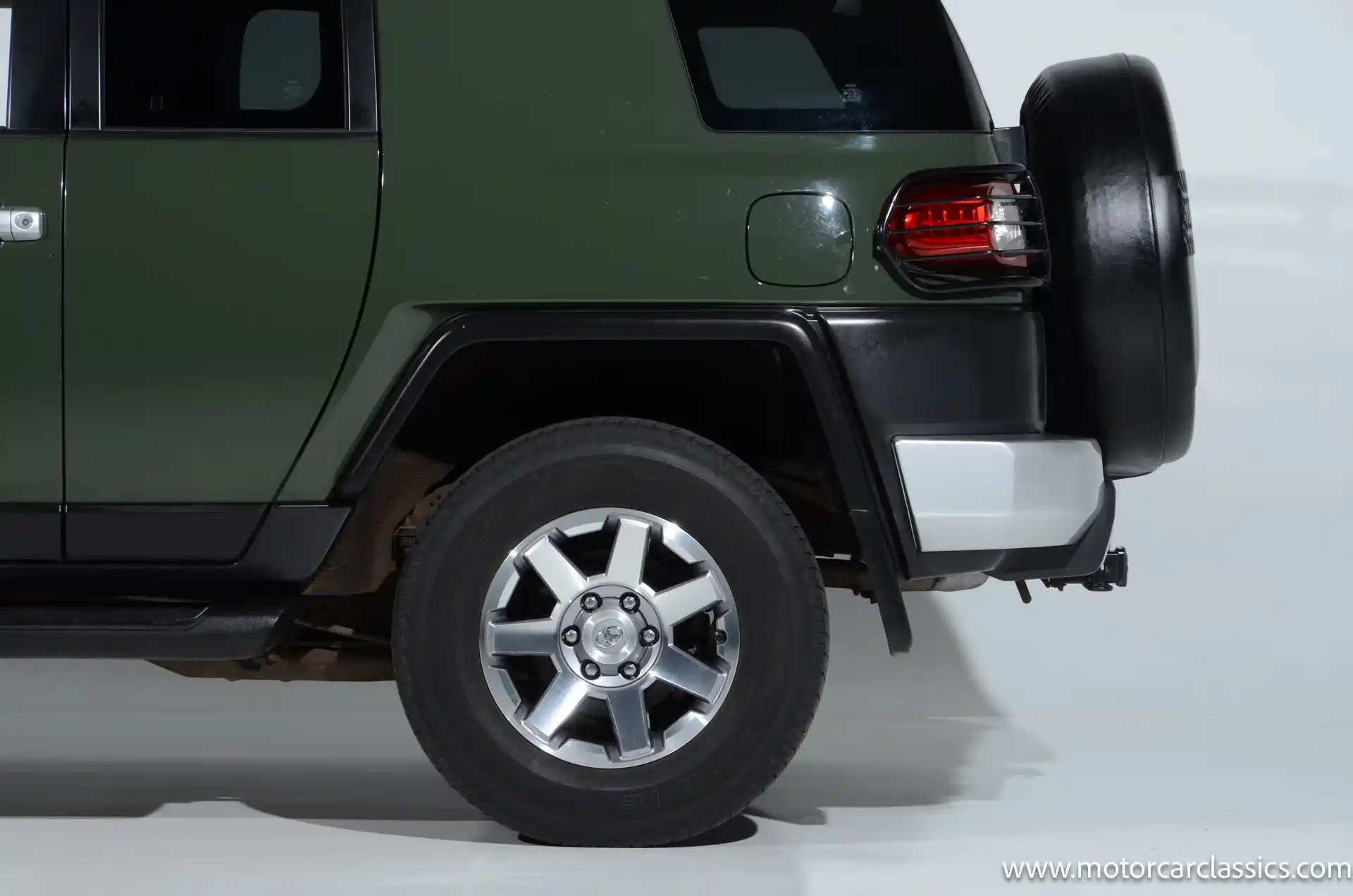 2014-toyota-fj-cruiser-for-sale-19