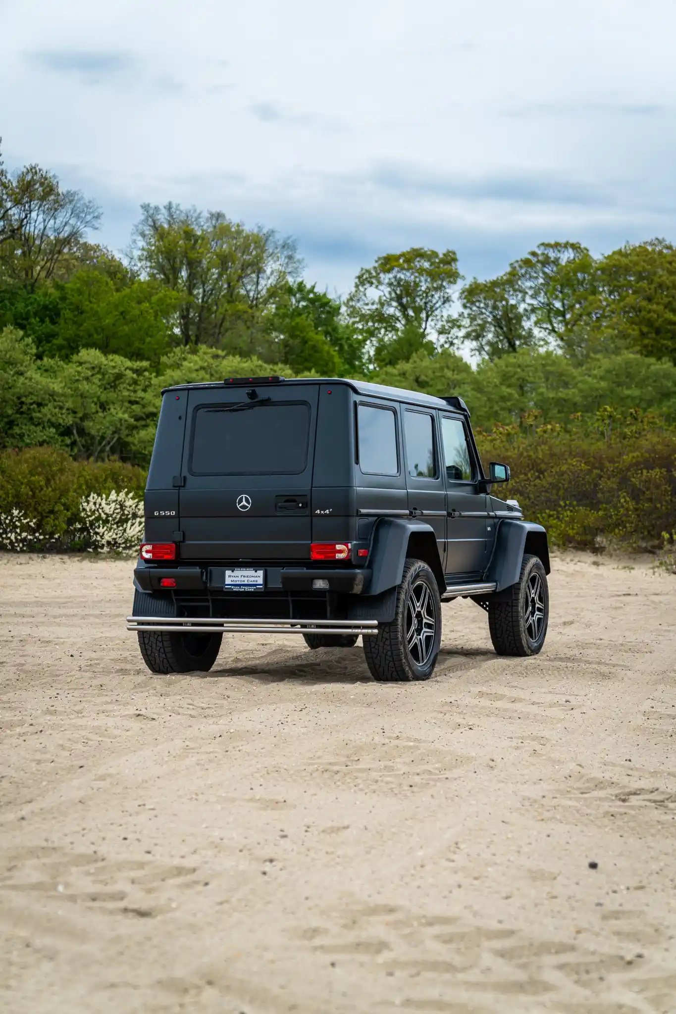 2017-mercedes-benz-g-550-squared-for-sale-10