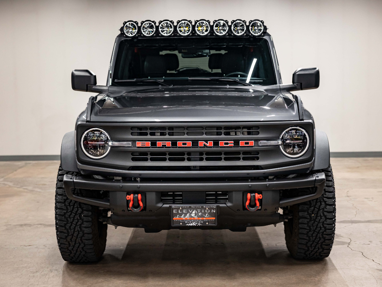 2021-ford-bronco-black-diamond-11