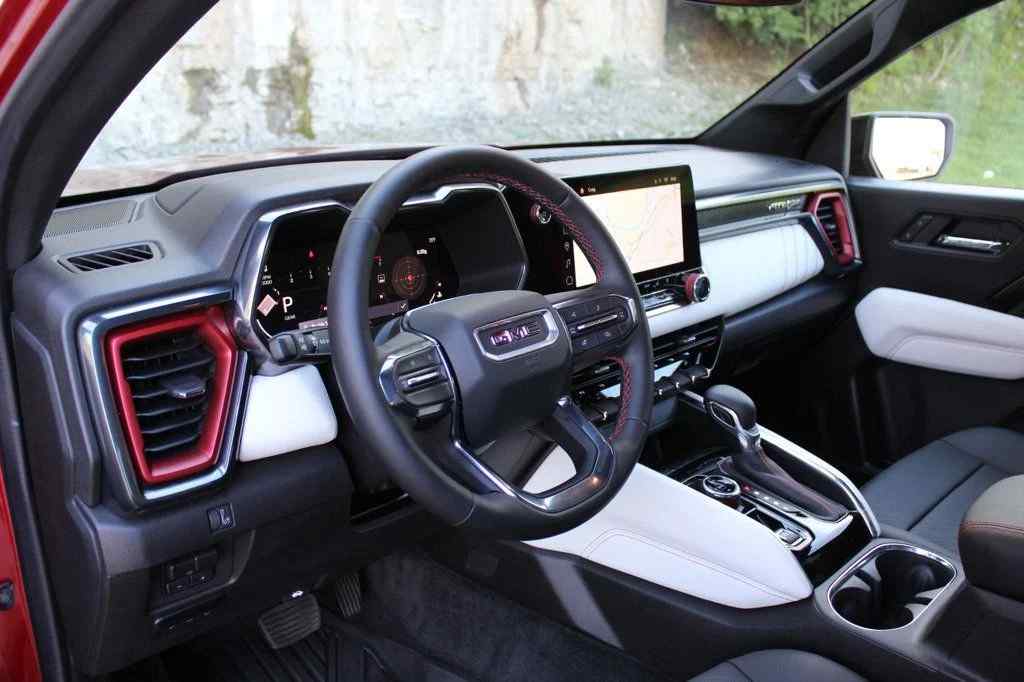 2023-gmc-canyon-for-sale-12