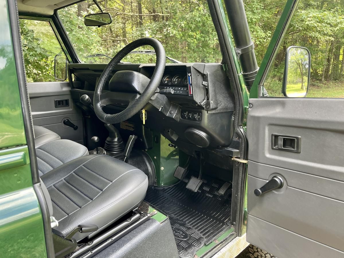 coniston-green-1998-defender-90-13