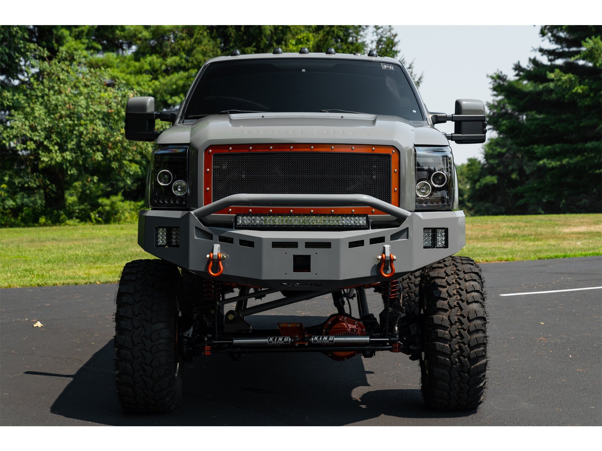 heavily-modified-2011-ford-f350-for-sale-11