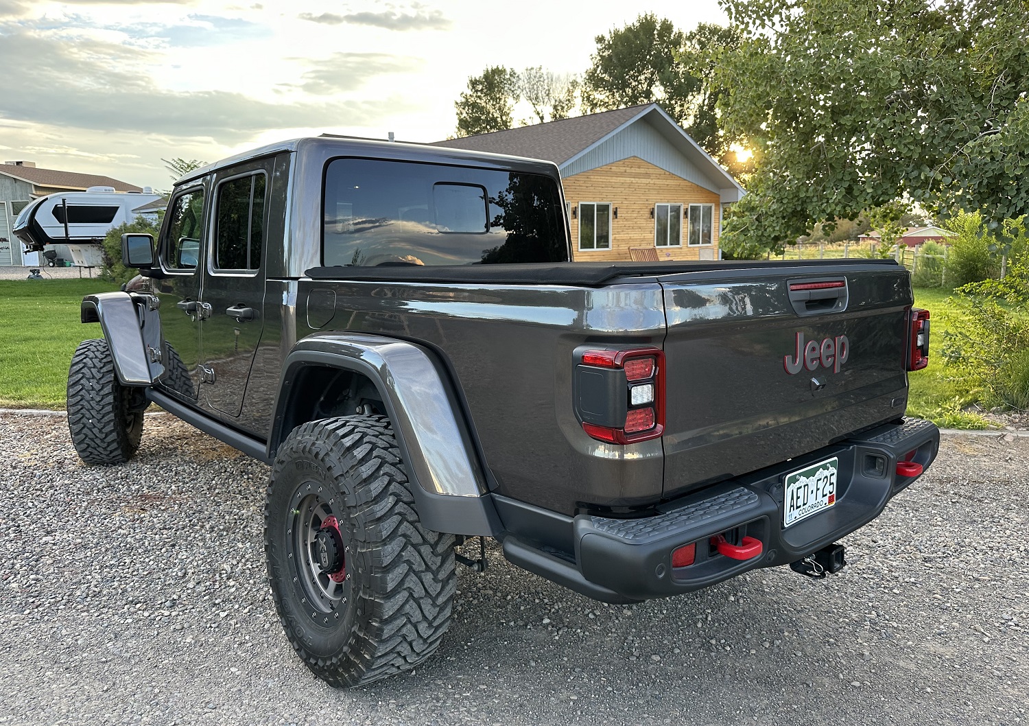 jeep-gladiator-launch-edition-for-sale-07