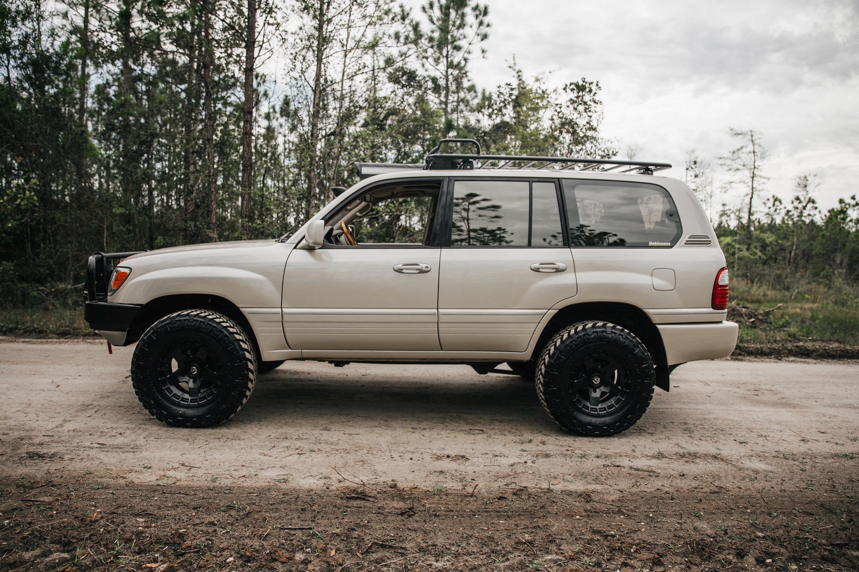 lexus-lx470-for-sale-OH-12