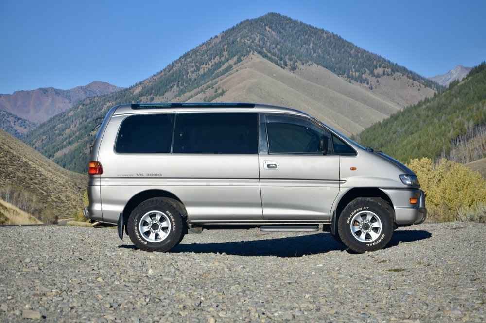 misaki-delica-van-for-sale-05