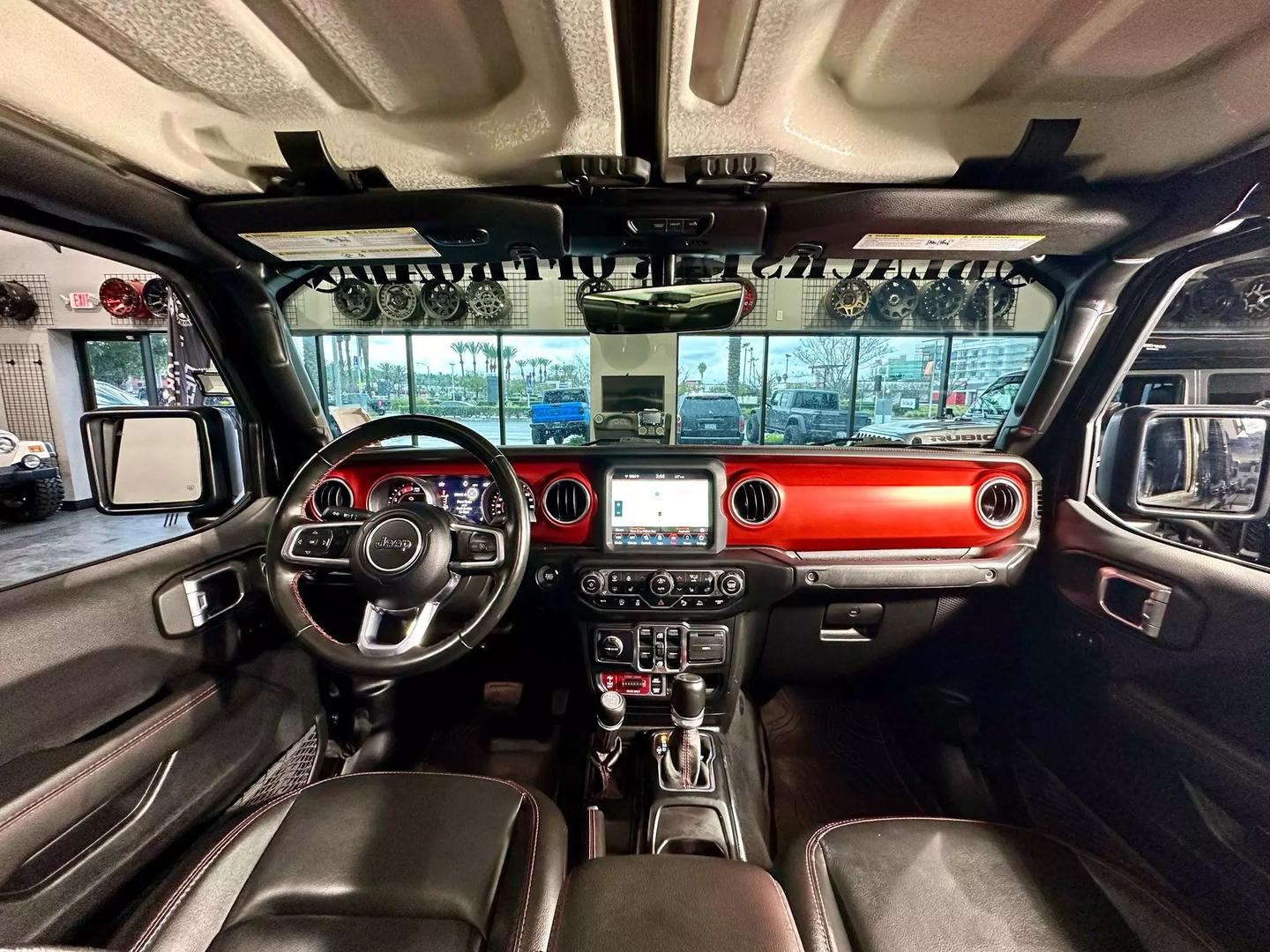 modified-2021-jeep-gladiator-rubicon-for-sale-13