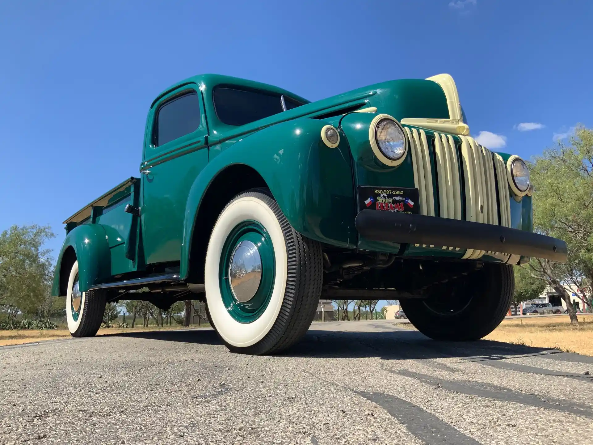 1946-ford-1-ton-pickup-for-sale-06