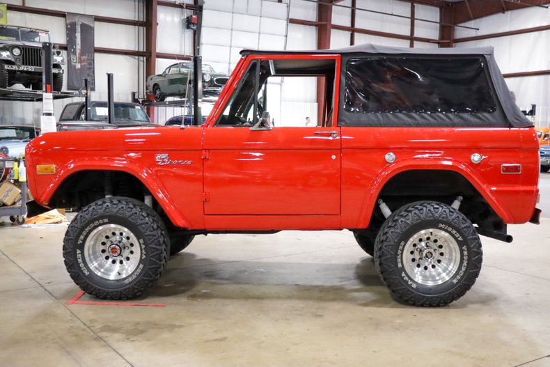 1974-ford-bronco-sport