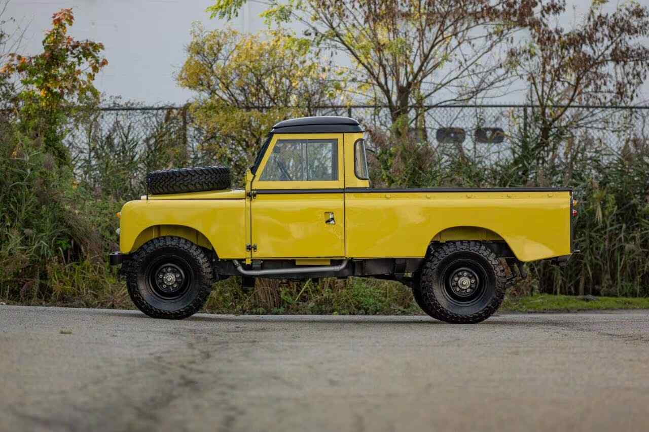 1974-land-rover-defender-pickup-09