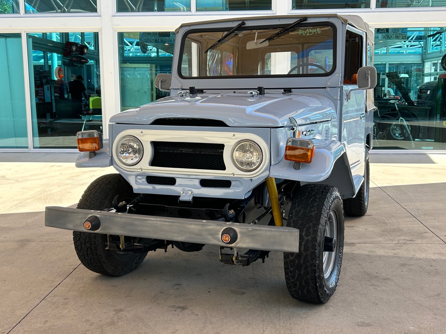 1975-toyota-land-cruiser-fj40-for-sale-01