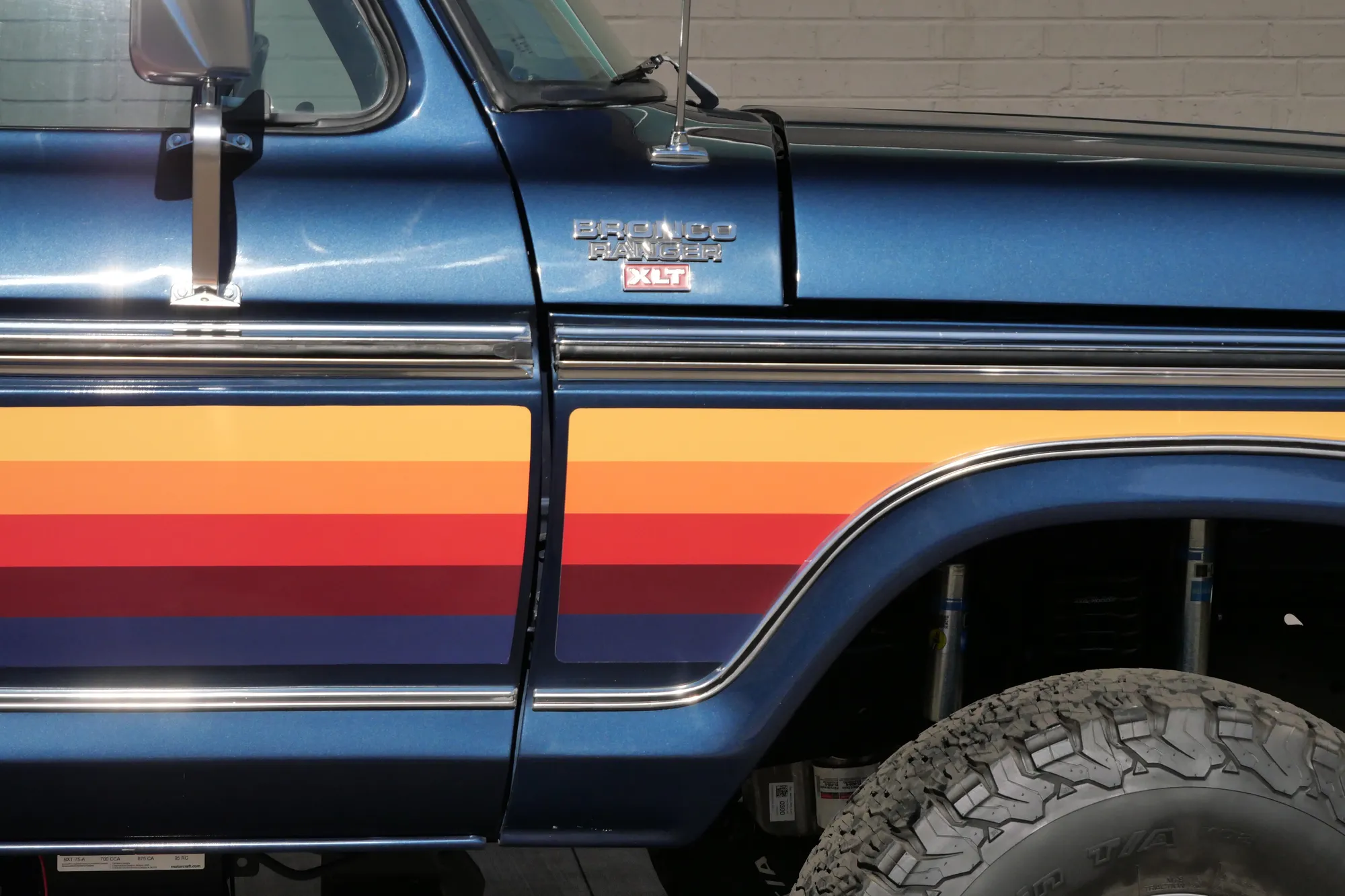 1978-ford-bronco-godzilla-for-sale-19