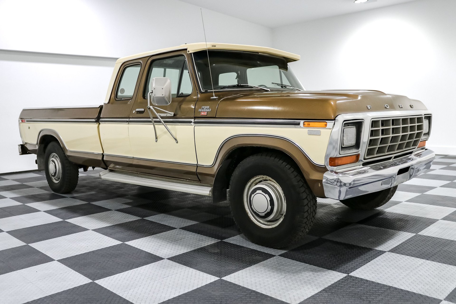 1979-ford-f2500-for-sale-01