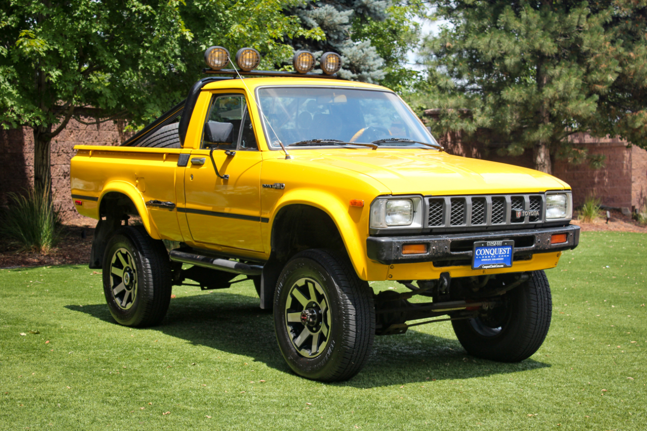 1983-toyota-pickup-deluxe-for-sale-02