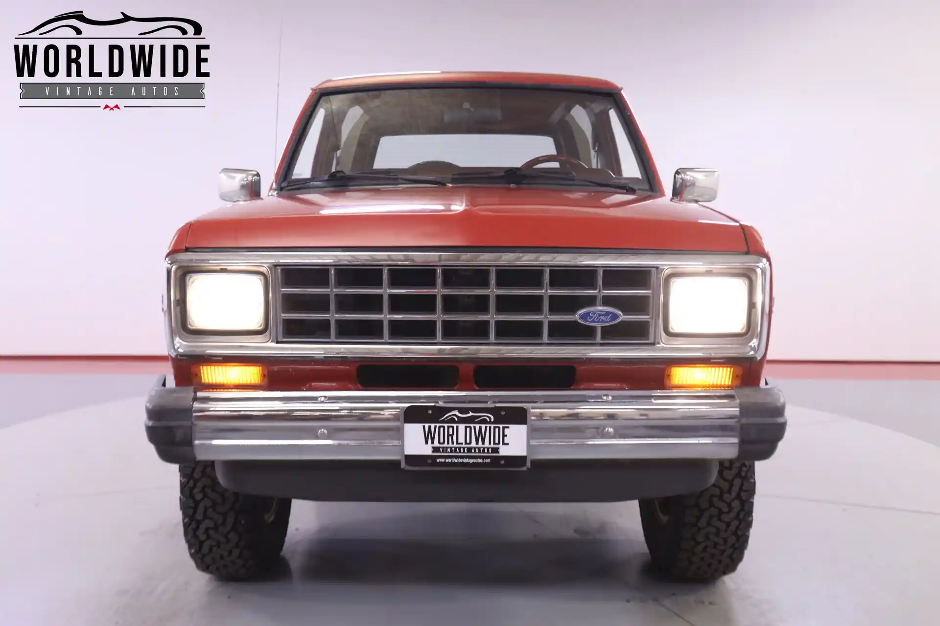 1985-ford-bronco-ii-for-sale-06