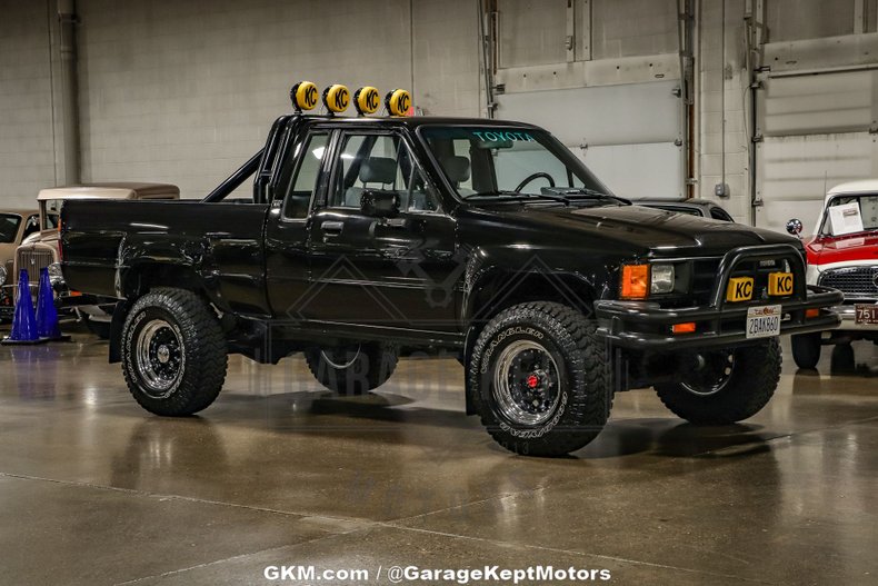 1986-toyota-pickup