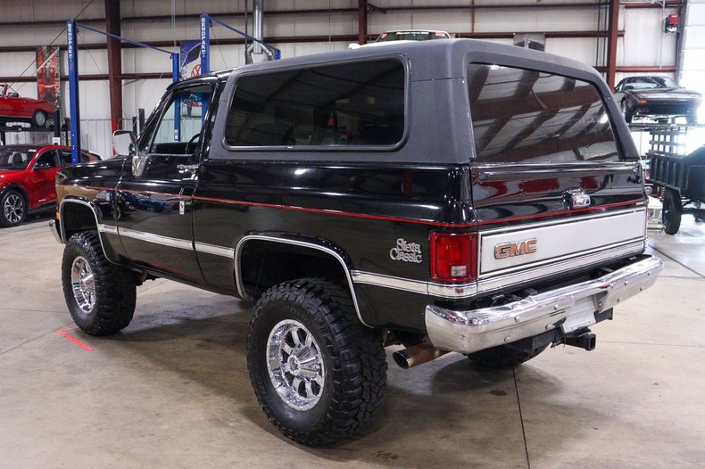 1987-gmc-jimmy-sierra-classic-for-sale-03