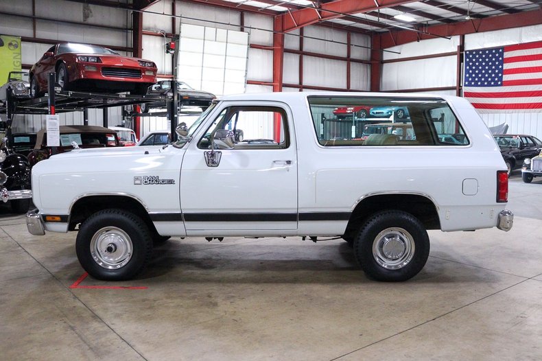 1988-dodge-ramcharger-for-sale-02