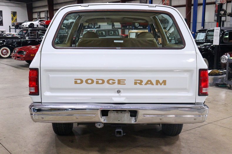 1988-dodge-ramcharger-for-sale-04