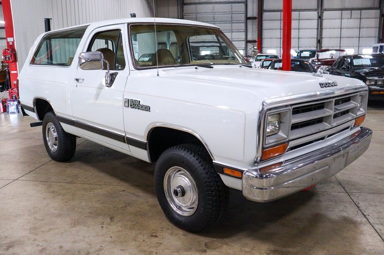 1988-dodge-ramcharger-for-sale-07