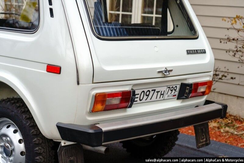 1988-lada-niva-1600-for-sale-09