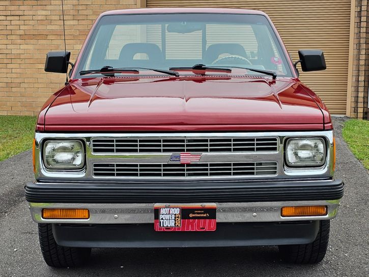 1993-chevrolet-s10-tahoe-02