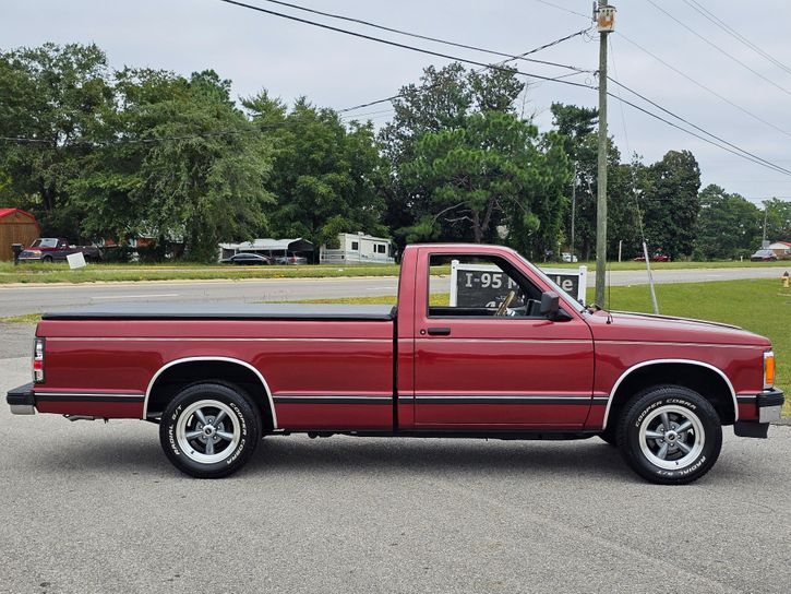 1993-chevrolet-s10-tahoe-03