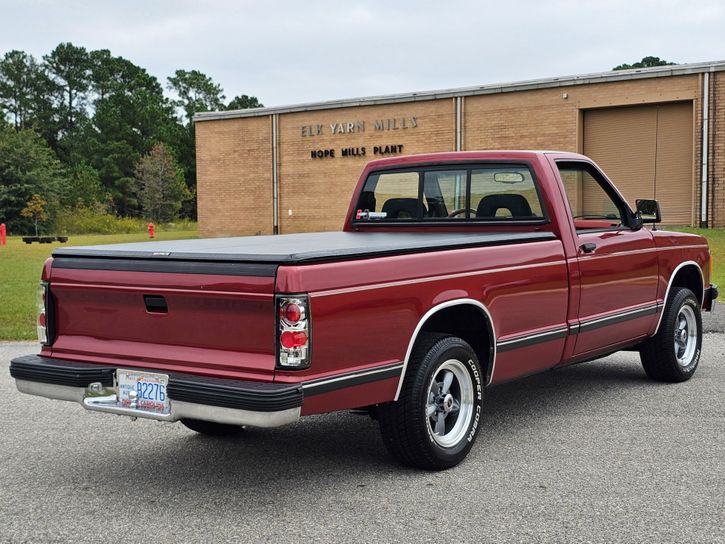 1993-chevrolet-s10-tahoe-04