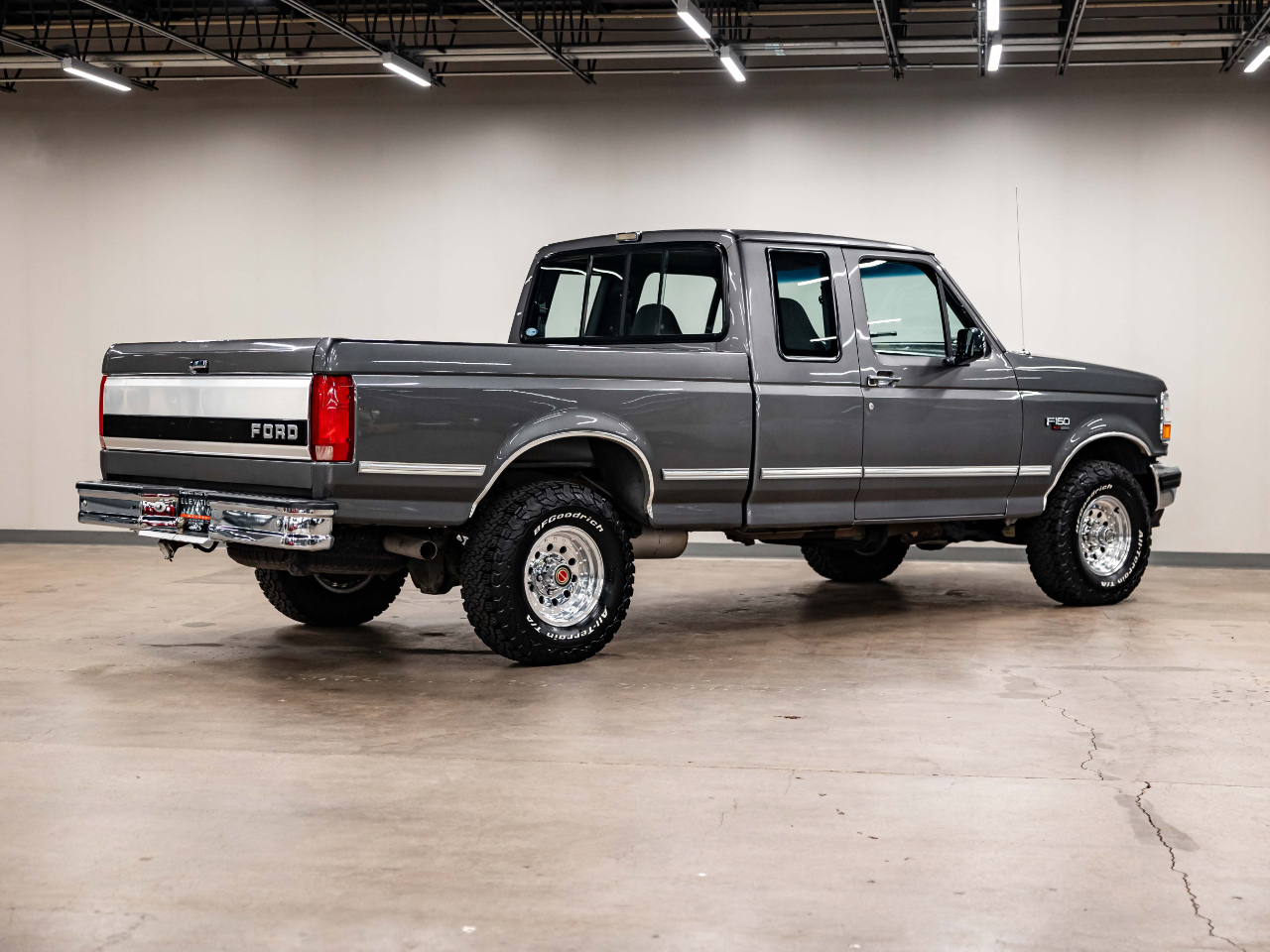 1993-ford-f-150-xlt-supercab-short-bed-26