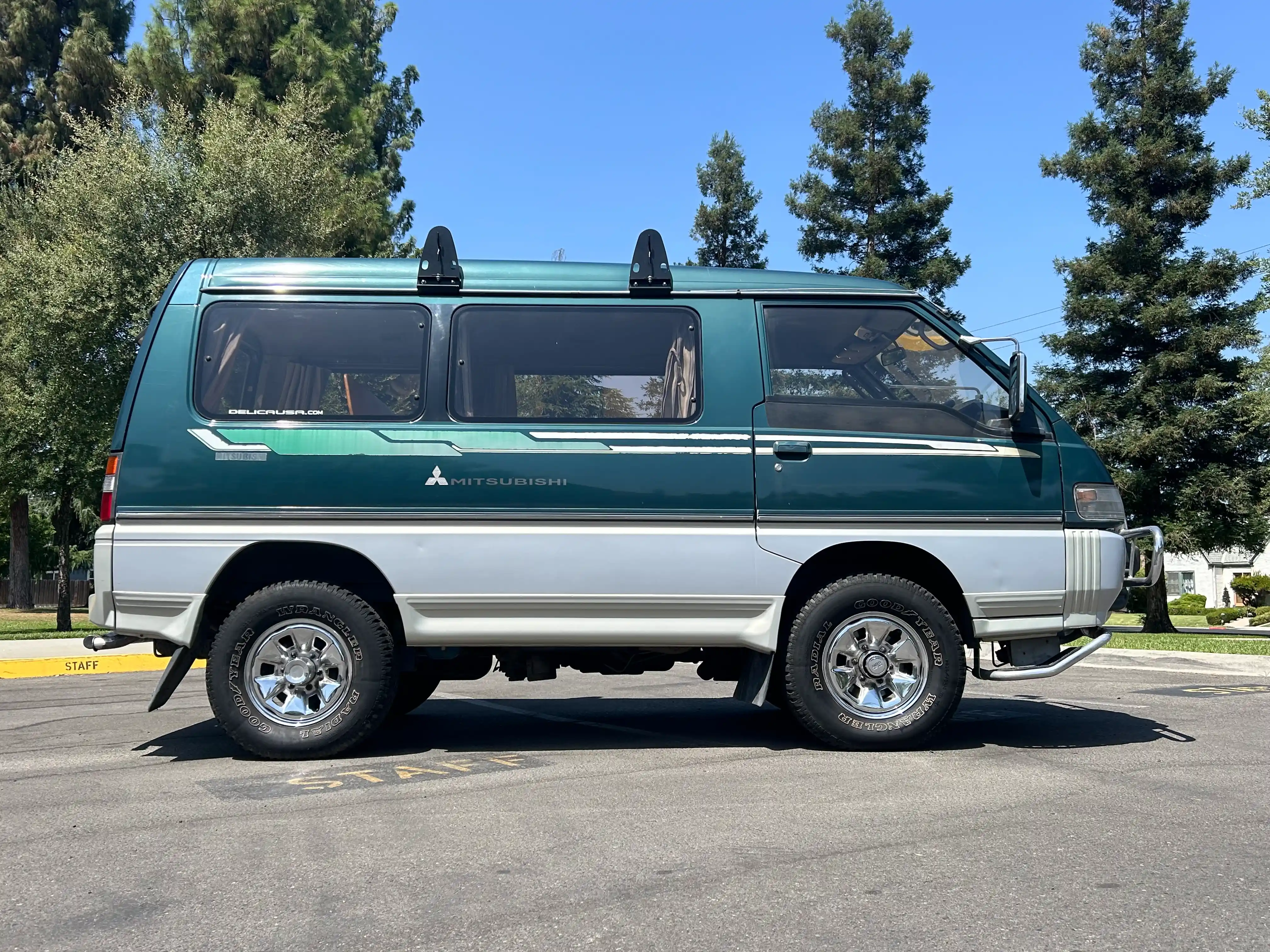 1993-mitsubishi-delica-l300-02