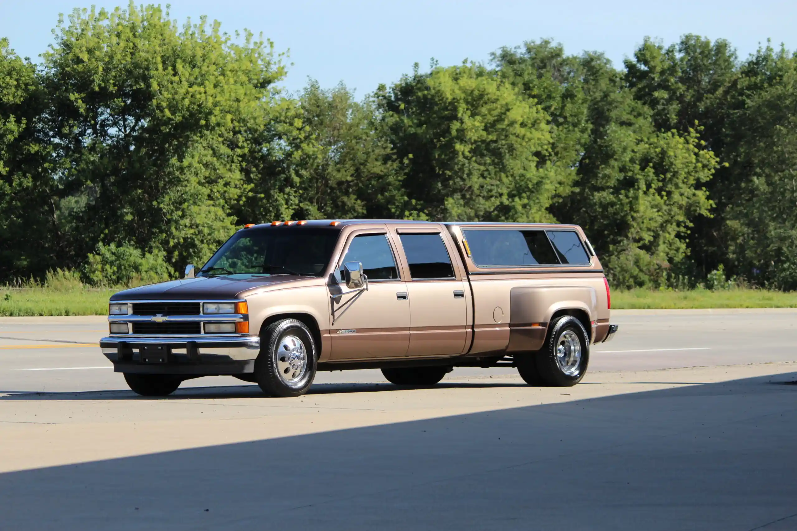 1994-chevrolet-silverado-3500-dually-for-sale-01