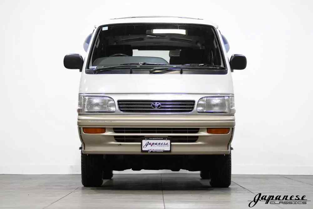 1995 Toyota HiAce KZH106-02