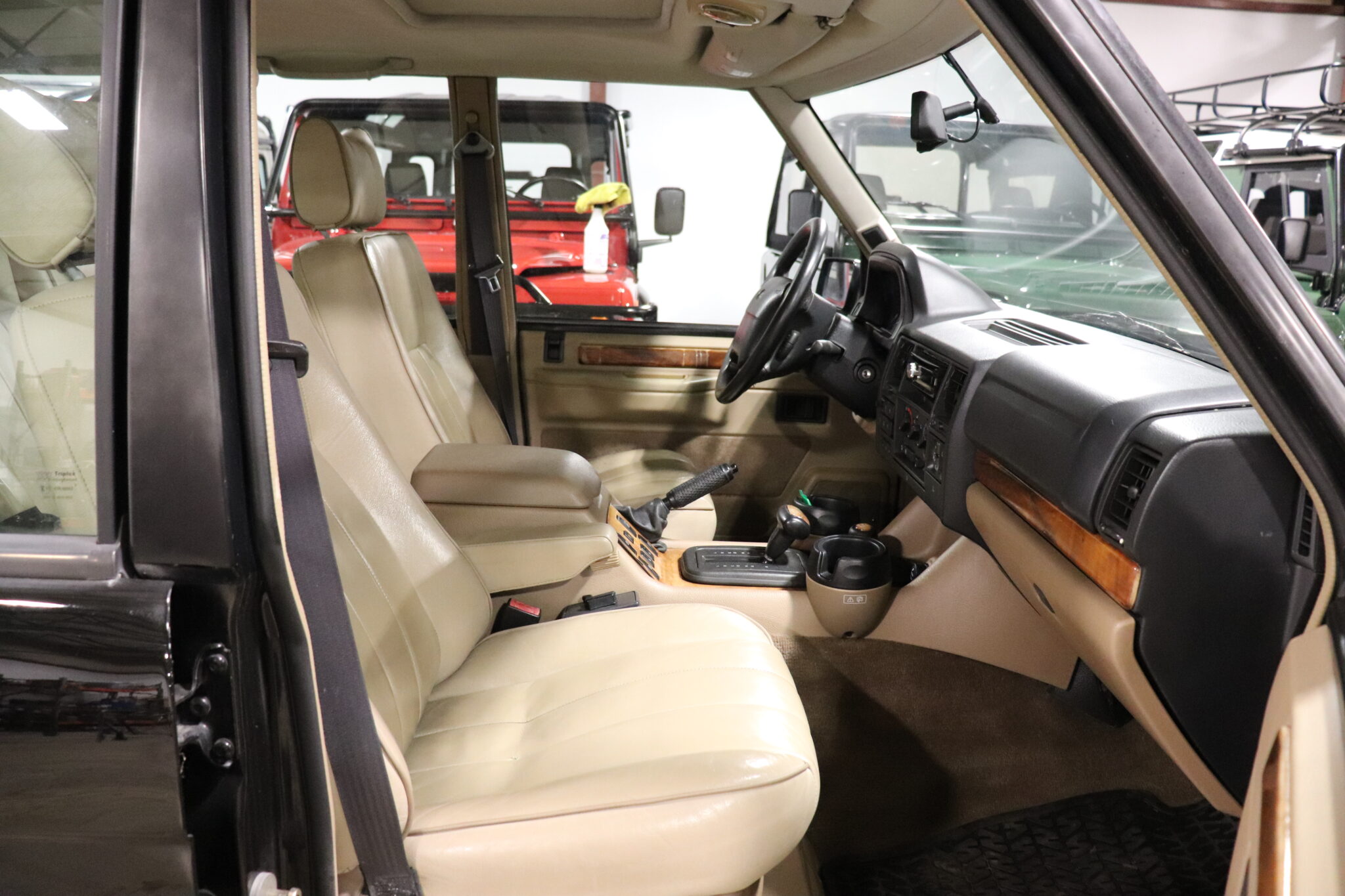 1995-range-rover-classic-swb-for-sale-18