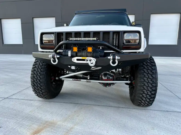 1998-Jeep-Cherokee-Classic-XJ-RestoMod-27