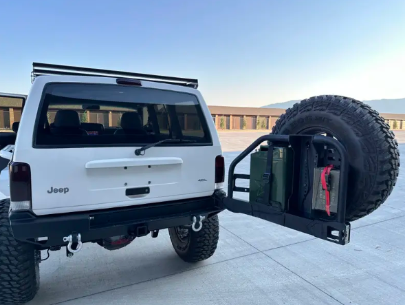 1998-Jeep-Cherokee-Classic-XJ-RestoMod-51