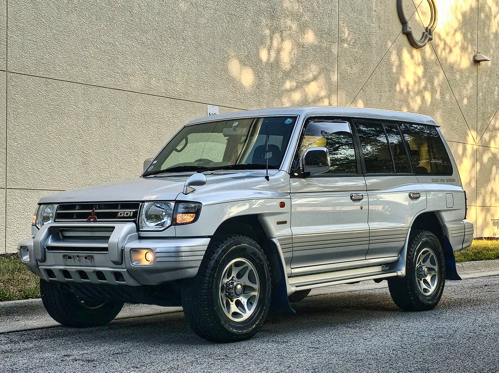 1998-mitsubishi-pajero-exceed-for-sale-03