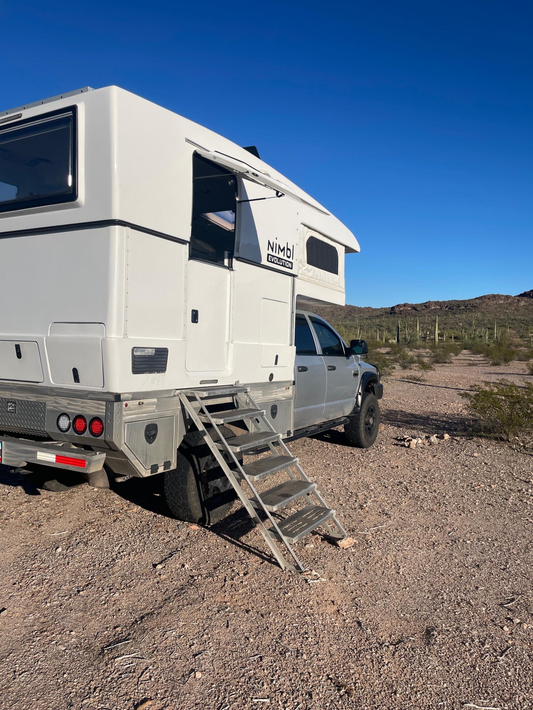 2007-dodge-ram-3500-camper-45