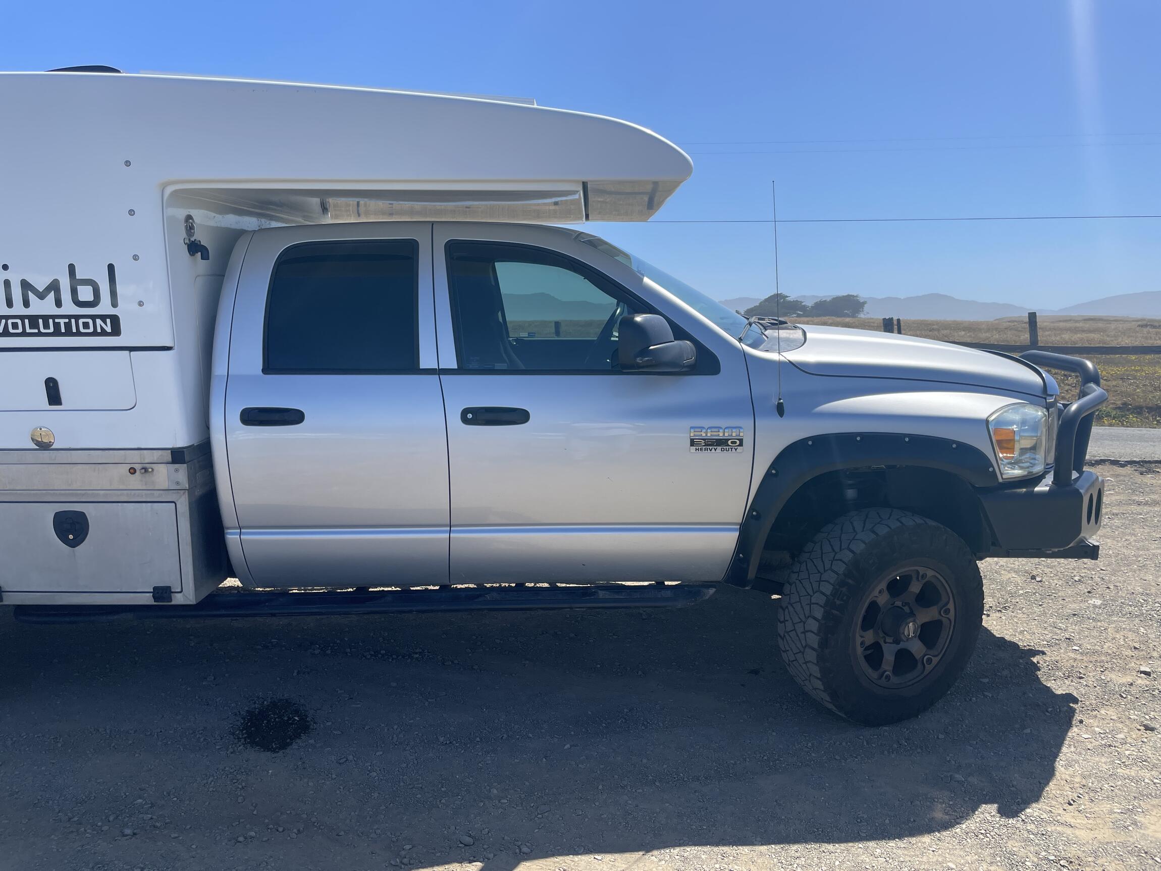 2007-dodge-ram-3500-camper-8