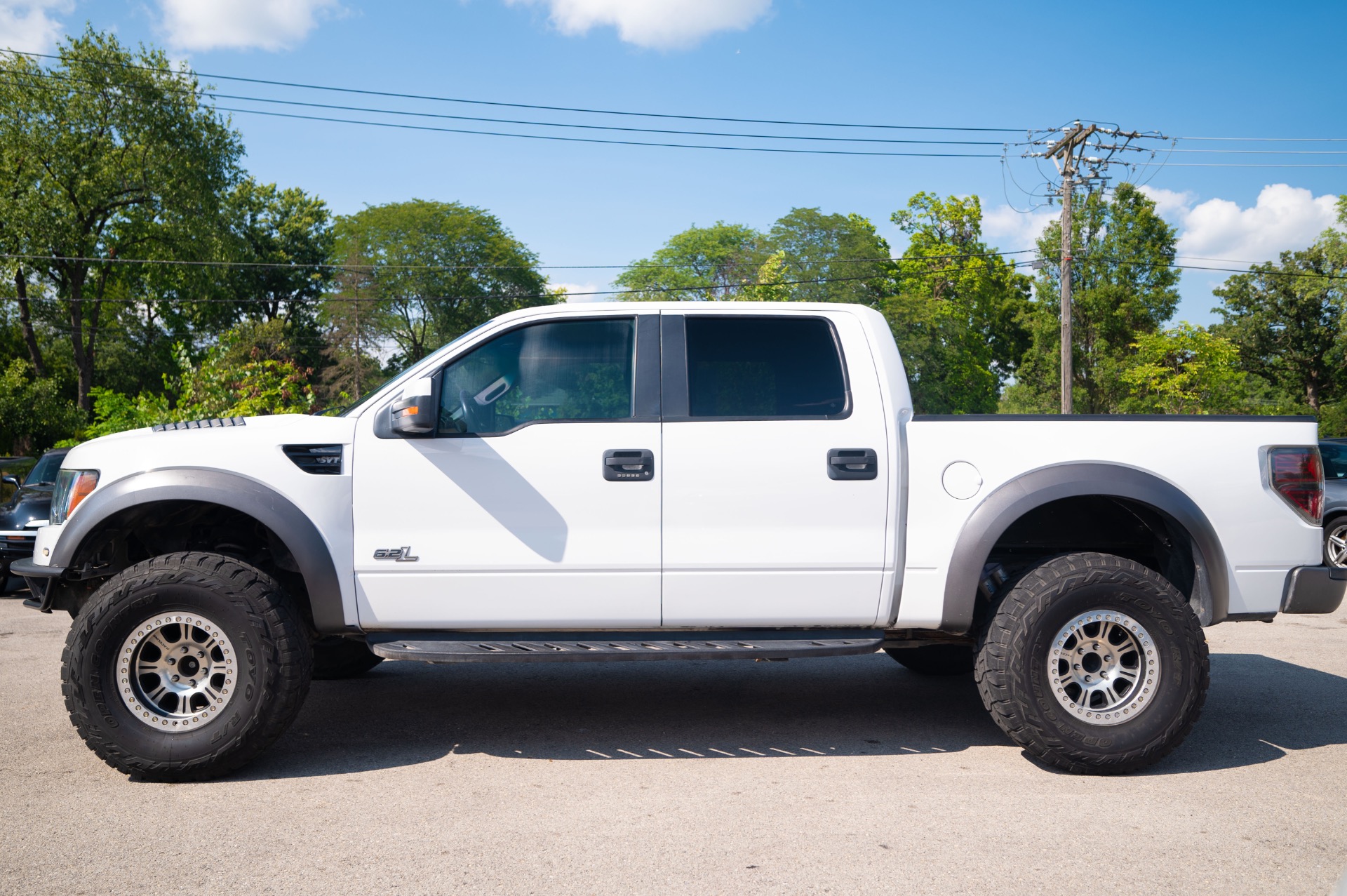 2011-ford-f-150-svt-raptor-for-sale-08