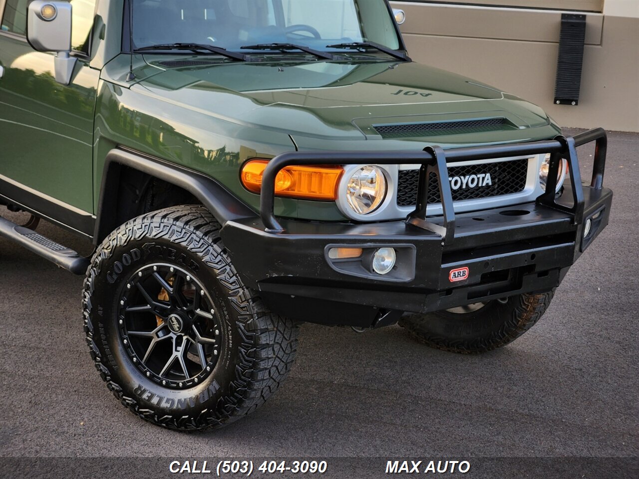 2012-toyota-fj-cruiser-max-auto-for-sale-19