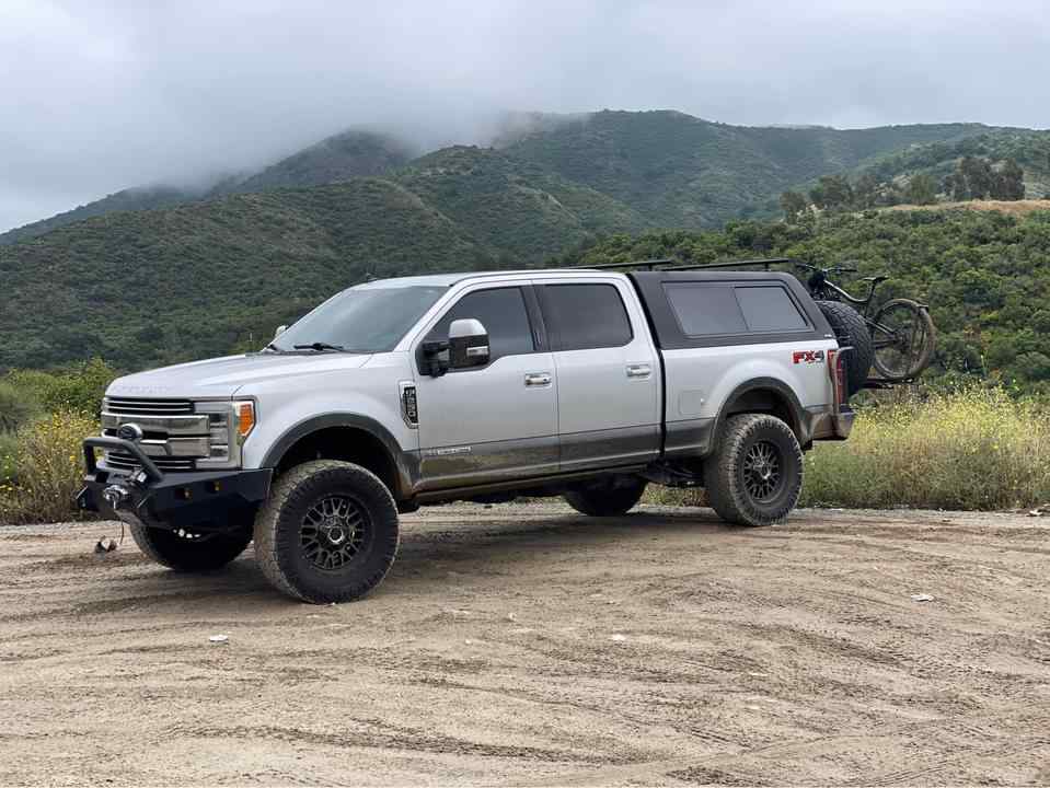 2019-ford-f250-offroad-for-sale-01